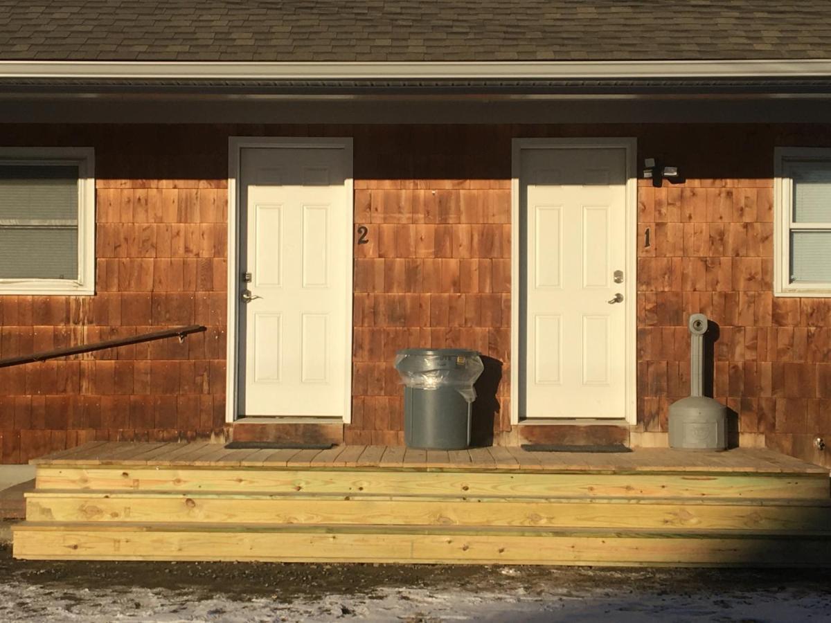 Home Away From Home, Recently Renovated North Troy Екстериор снимка